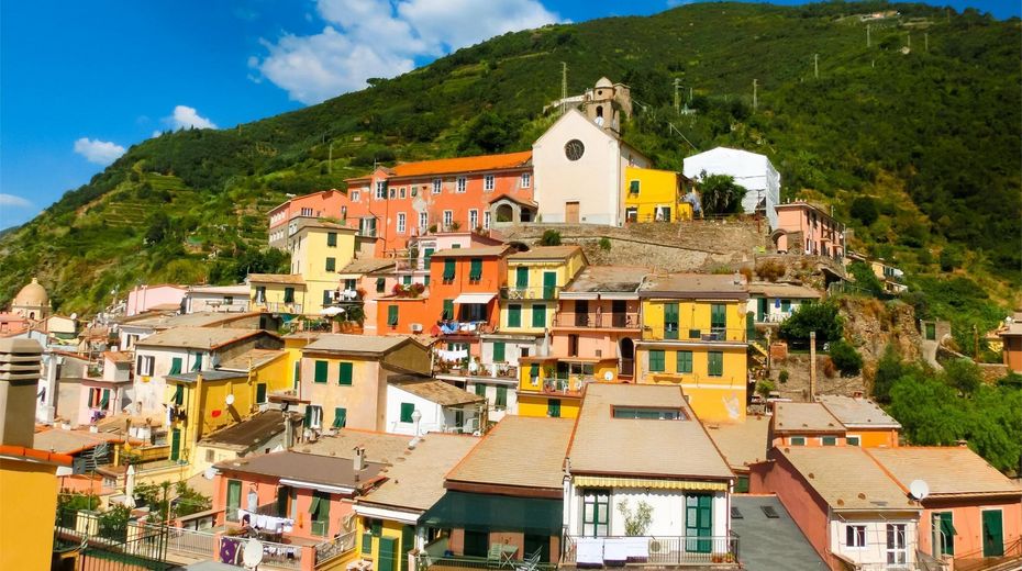 Dall’Italia da cartolina ai borghi autentici: il mercato immobiliare internazionale scopre luoghi meno noti, tra sostenibilità e qualità della vita lignius, case in legno, case prefabbricate in legno, mercato immobiliare, stranieri