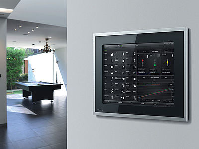 GIRA Control 19 KNX 