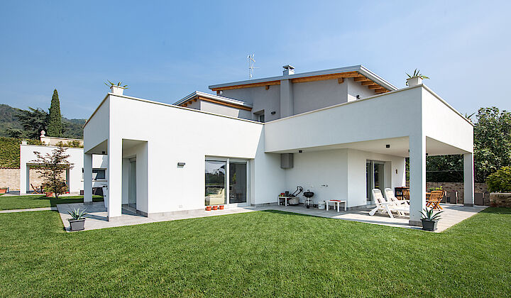 VILLA MODERNA 03