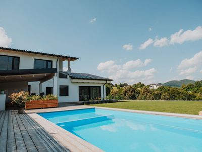 lignius, case in legno, case prefabbricate in legno, mercato immobiliare, offerta, casa con piscina